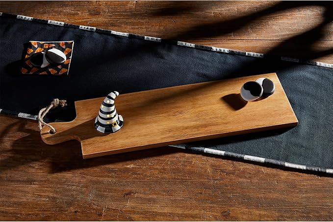 Accessorize Board Decorative Sitter