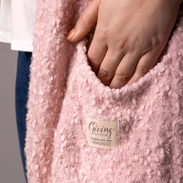 Giving Shawl - Pink
