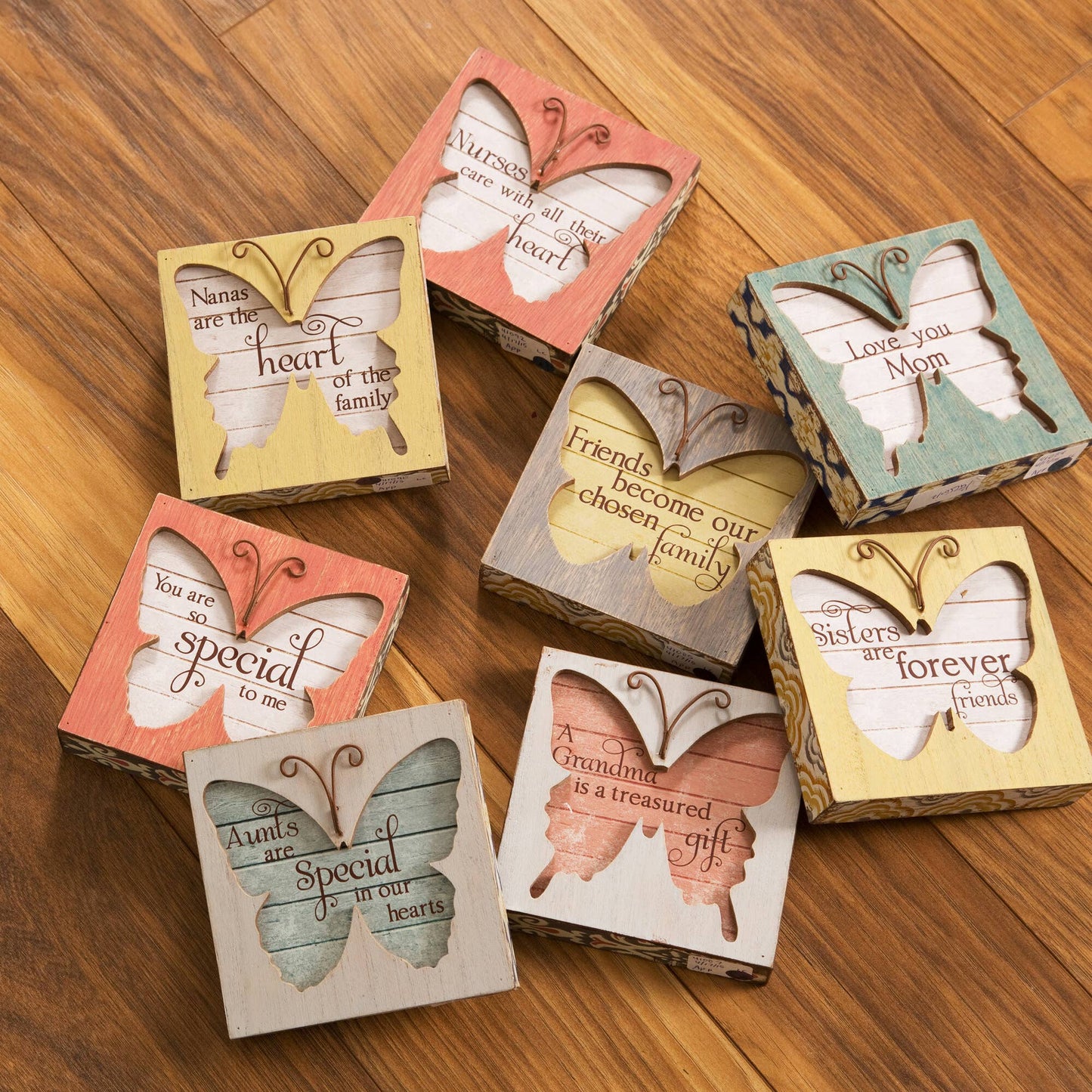 Nana - 4.5" Butterfly Plaque