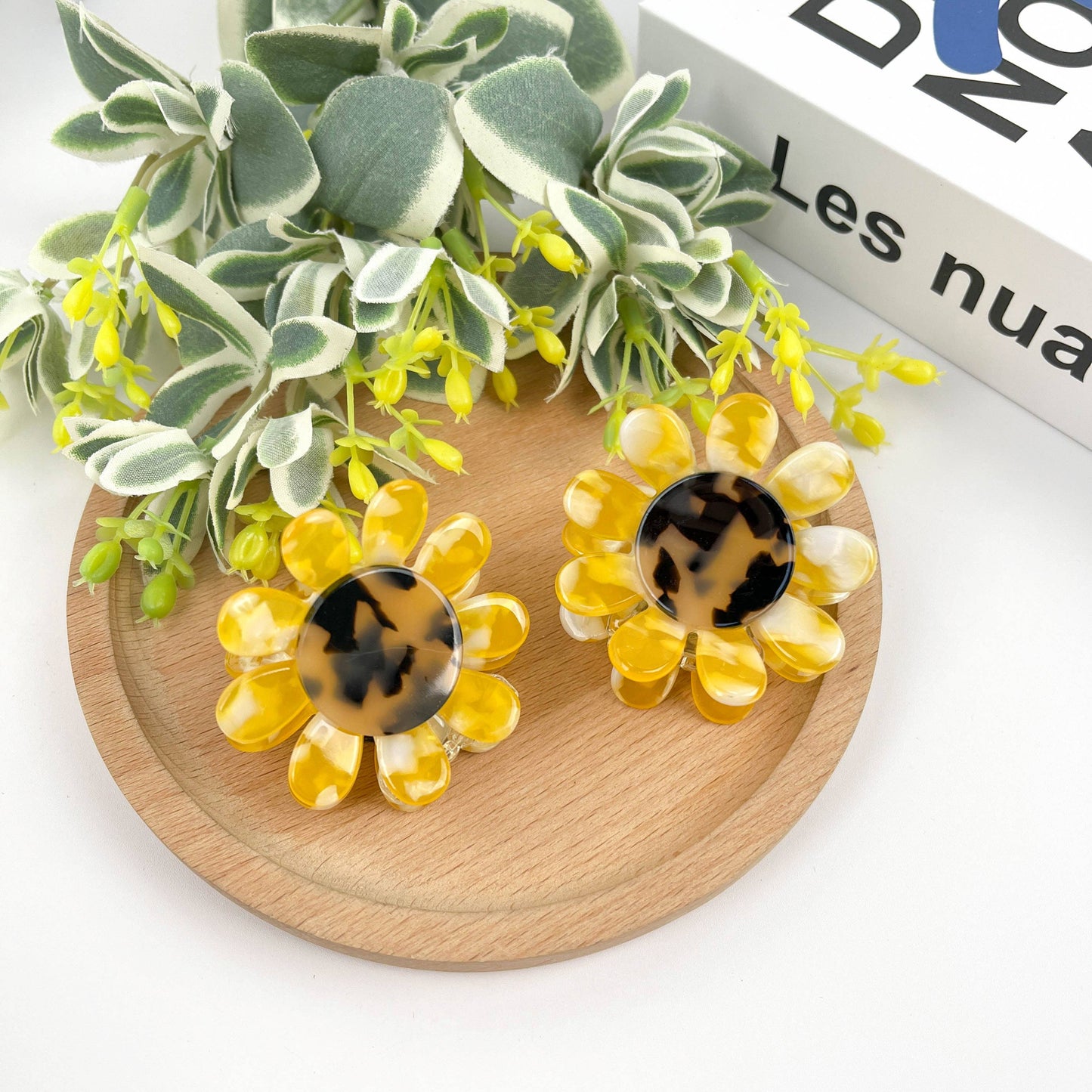 Sunflower Hair Clip, Medium Claw Clip
