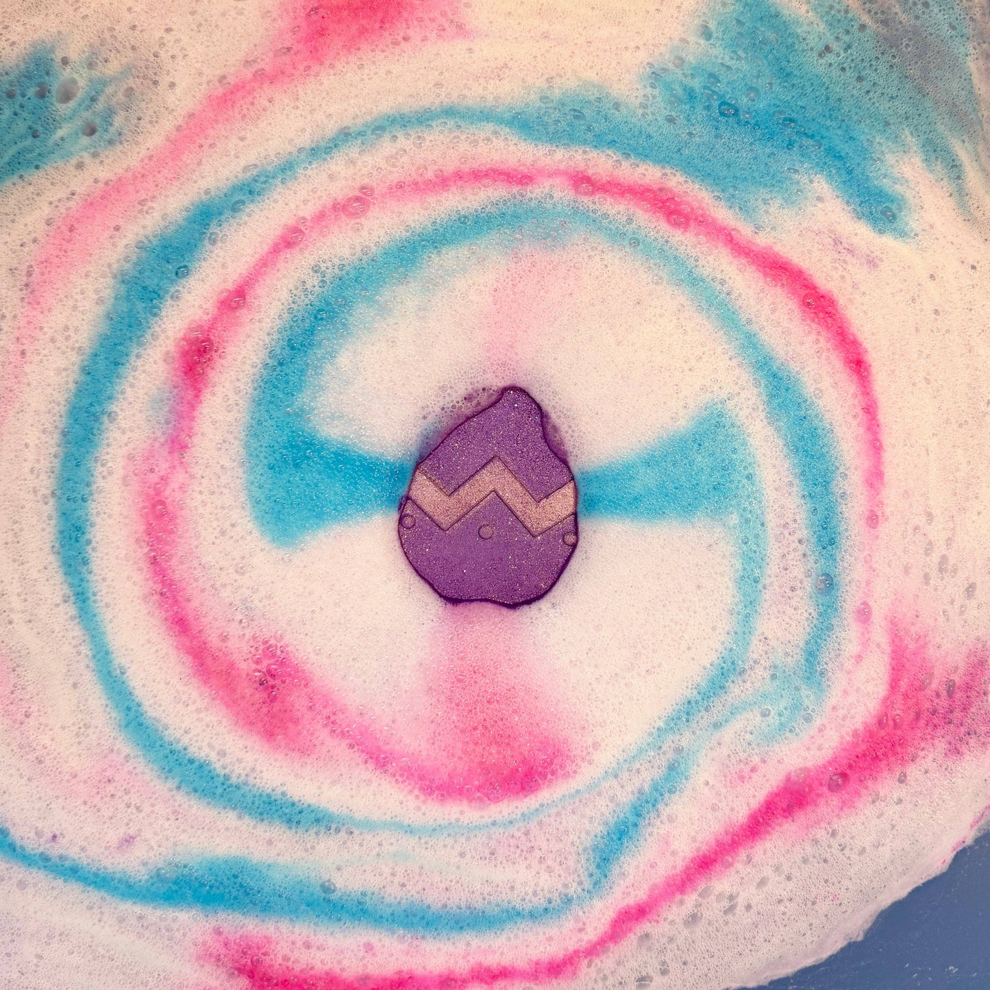 Purple & Pink Easter Egg PRIZE Bath Bomb