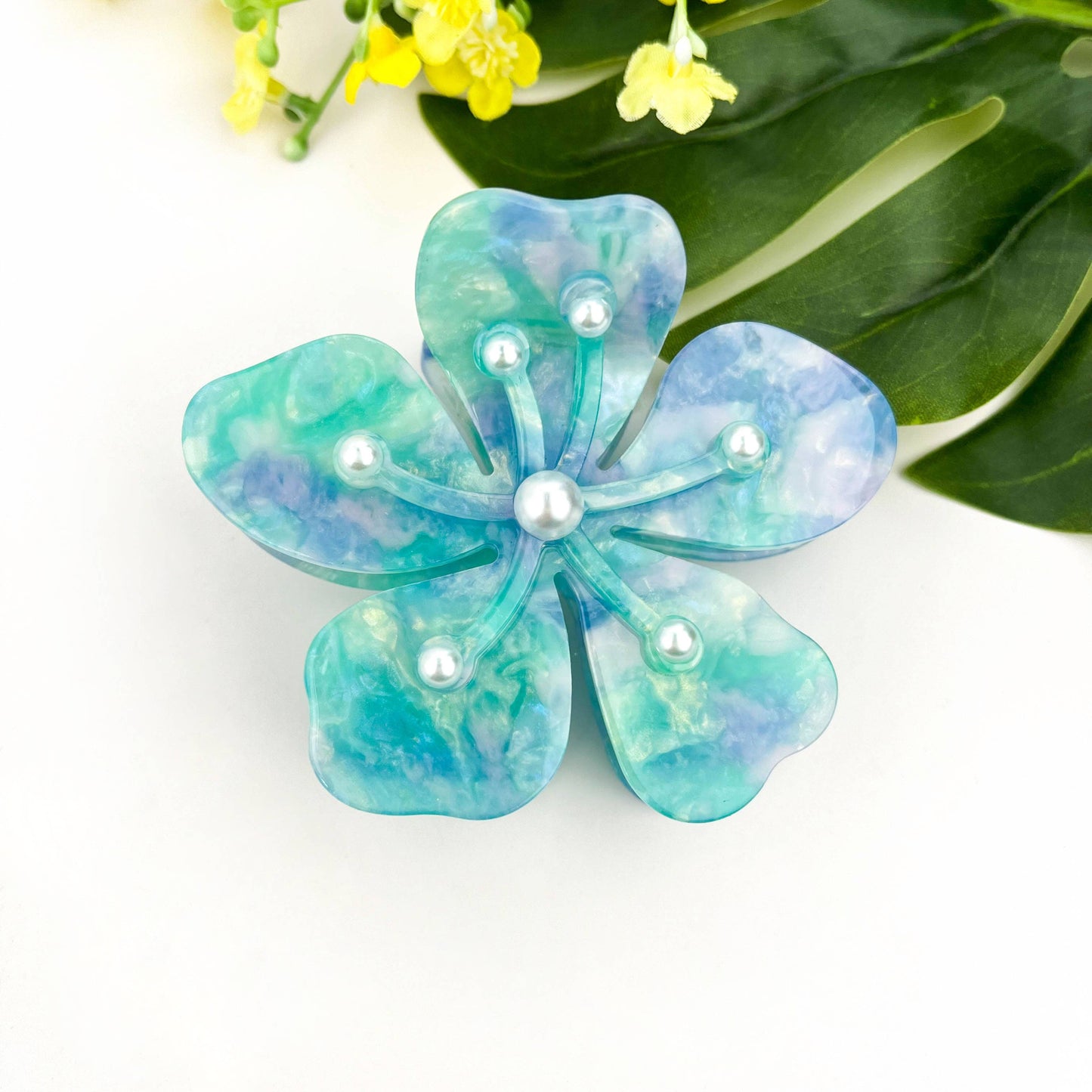 Pearl Sakura Claw Clip, Flower Hair Clip