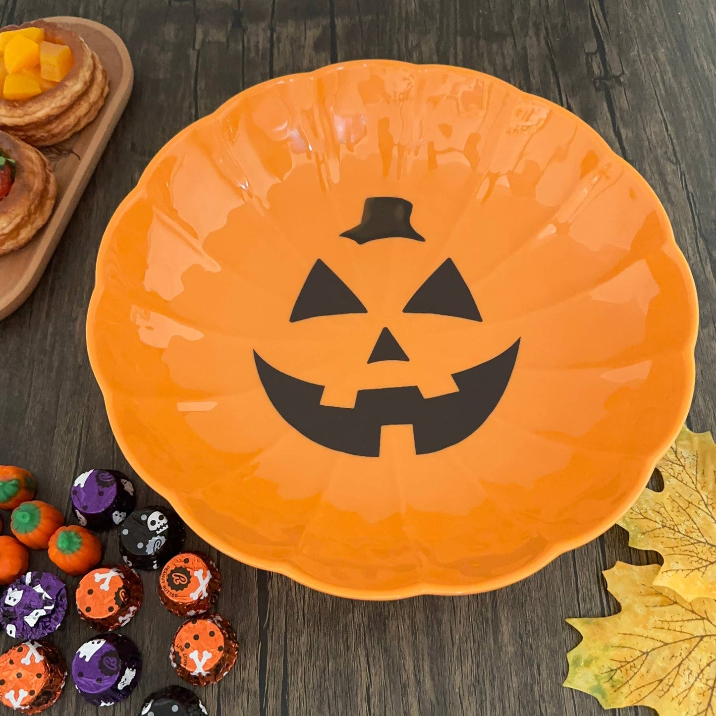 Halloween Pumpkin 11" Melamine Serving Bowl
