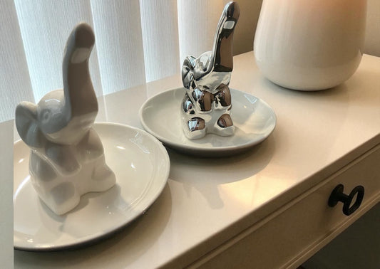Elephant Ring Holder